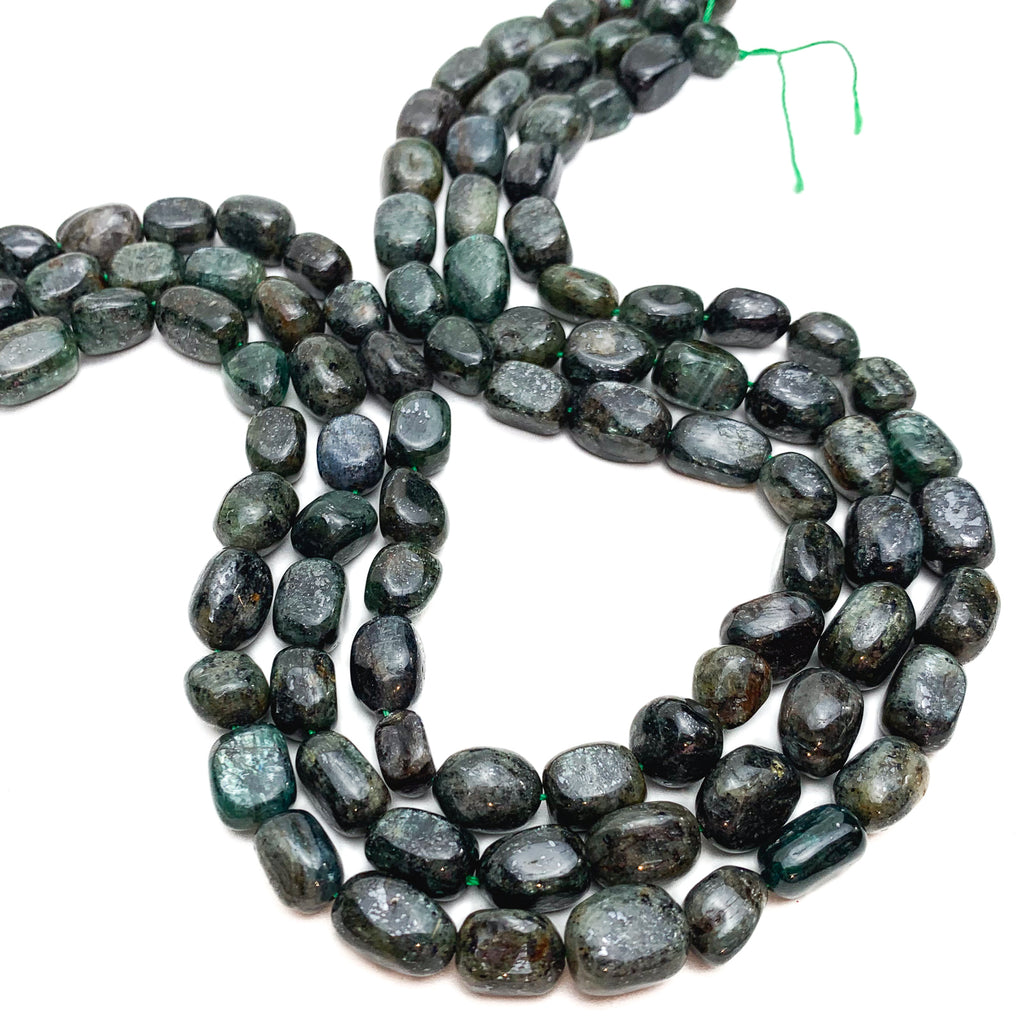 Emerald Raw Smooth Pebbles Bead Strand