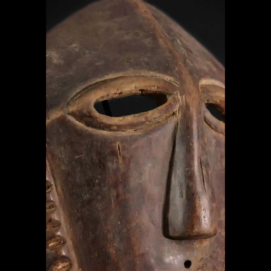 Buyu / Basikasingo Mask, Congo #32A