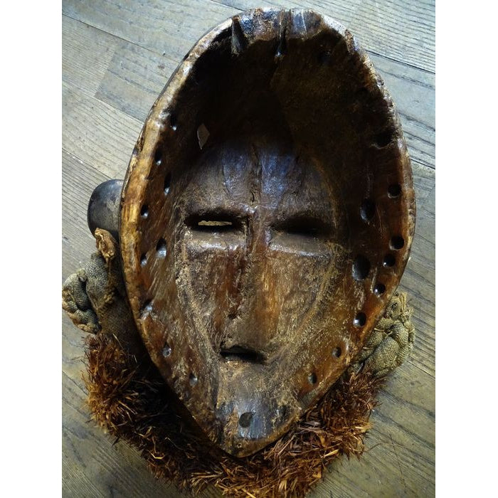 Dan / Wobé Gebande Beggar Mask, Côte d'Ivoire #138