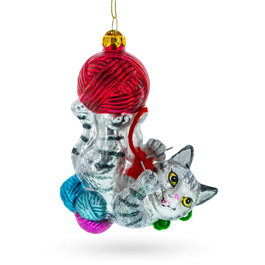 Knittin' Kitten Yarn Balls Ornament