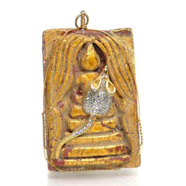 Thai Amulet Buddha with Rat