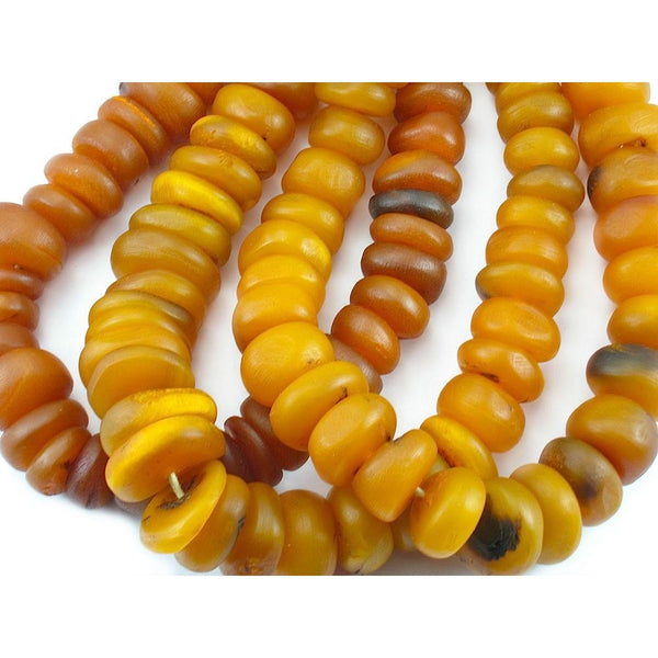 1940-60's Cast Resin Amber Dowry Strand Type 1