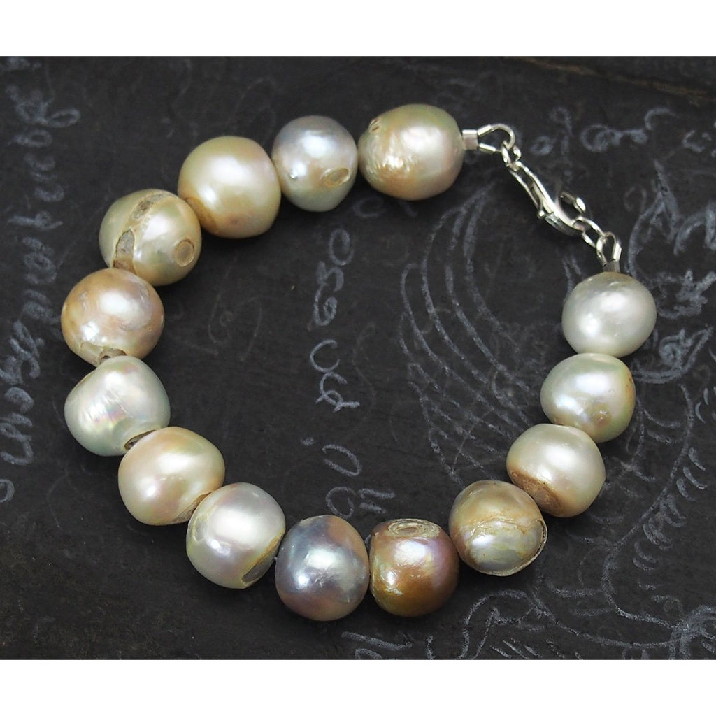 Freshwater Pearl Bracelet with Sterling Silver Trigger Clasp