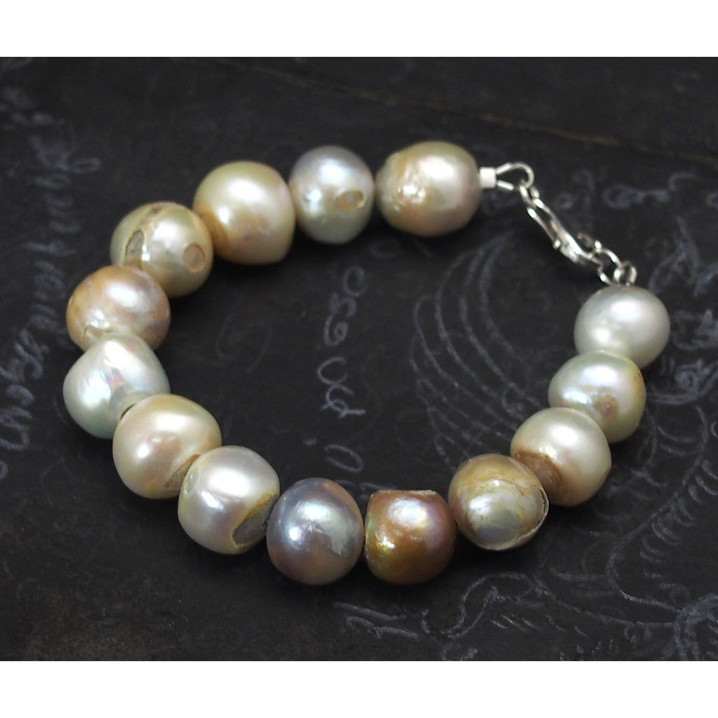Freshwater Pearl Bracelet with Sterling Silver Trigger Clasp