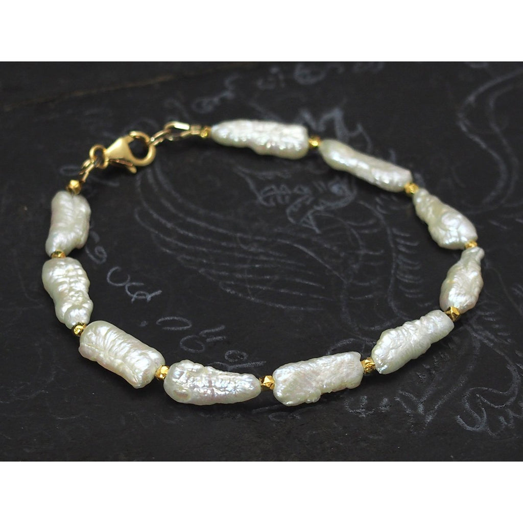 Fresh Water Pearl with Gold Plated Spacer Bead Bracelet with Gold Filled Trigger Clasp