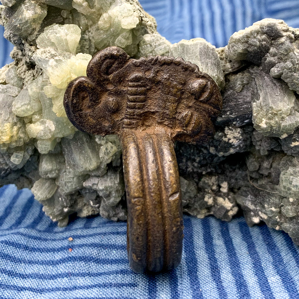 Copulating Chameleons Bronze Ring ca 1930-50's, Senufo, Côte d'Ivoire