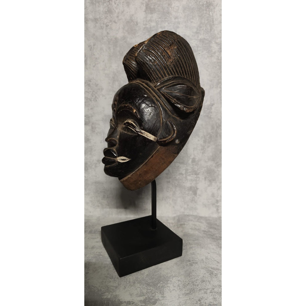 Punu Maiden Mask Tsangui, Gabon #1068